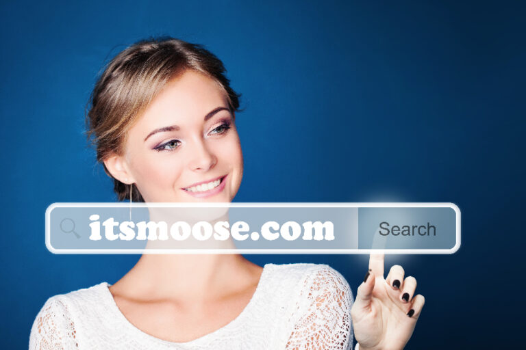 a smiling women clickins search button on zero click search article