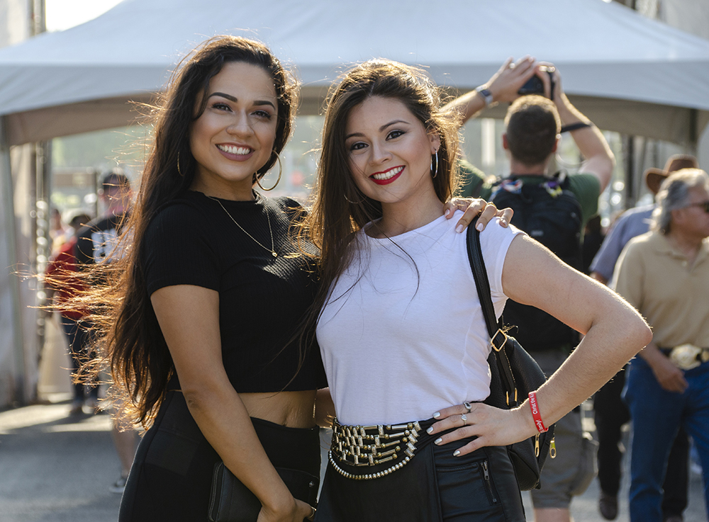 event marketing picture of two young females at fiesta de la flor
